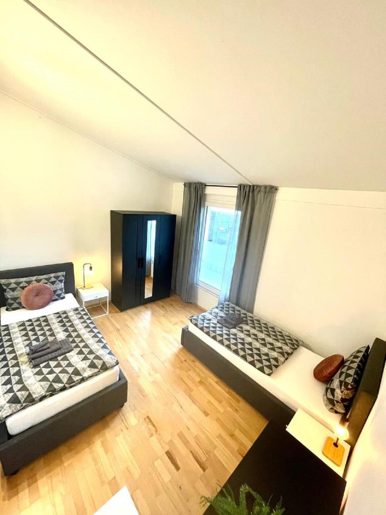 Geraeumiges Ferienhaus In Koblenz Coblence Extérieur photo
